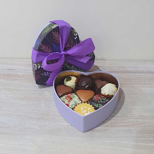 Small Floral Heart Box